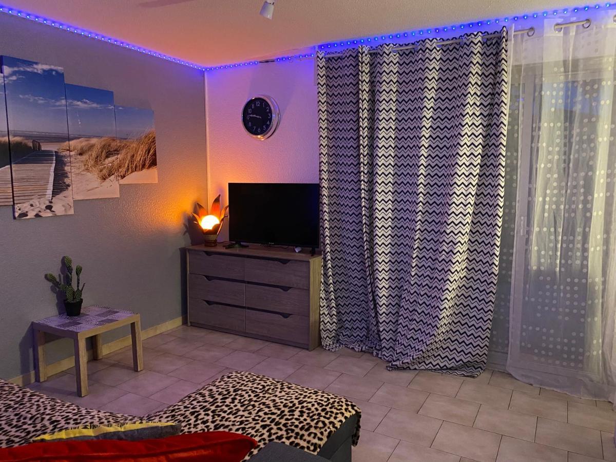 T2 Rdc A Canet En Roussillon Europa 4 Pers ,Piscine,Clim, Tennis, Parking Eksteriør bilde