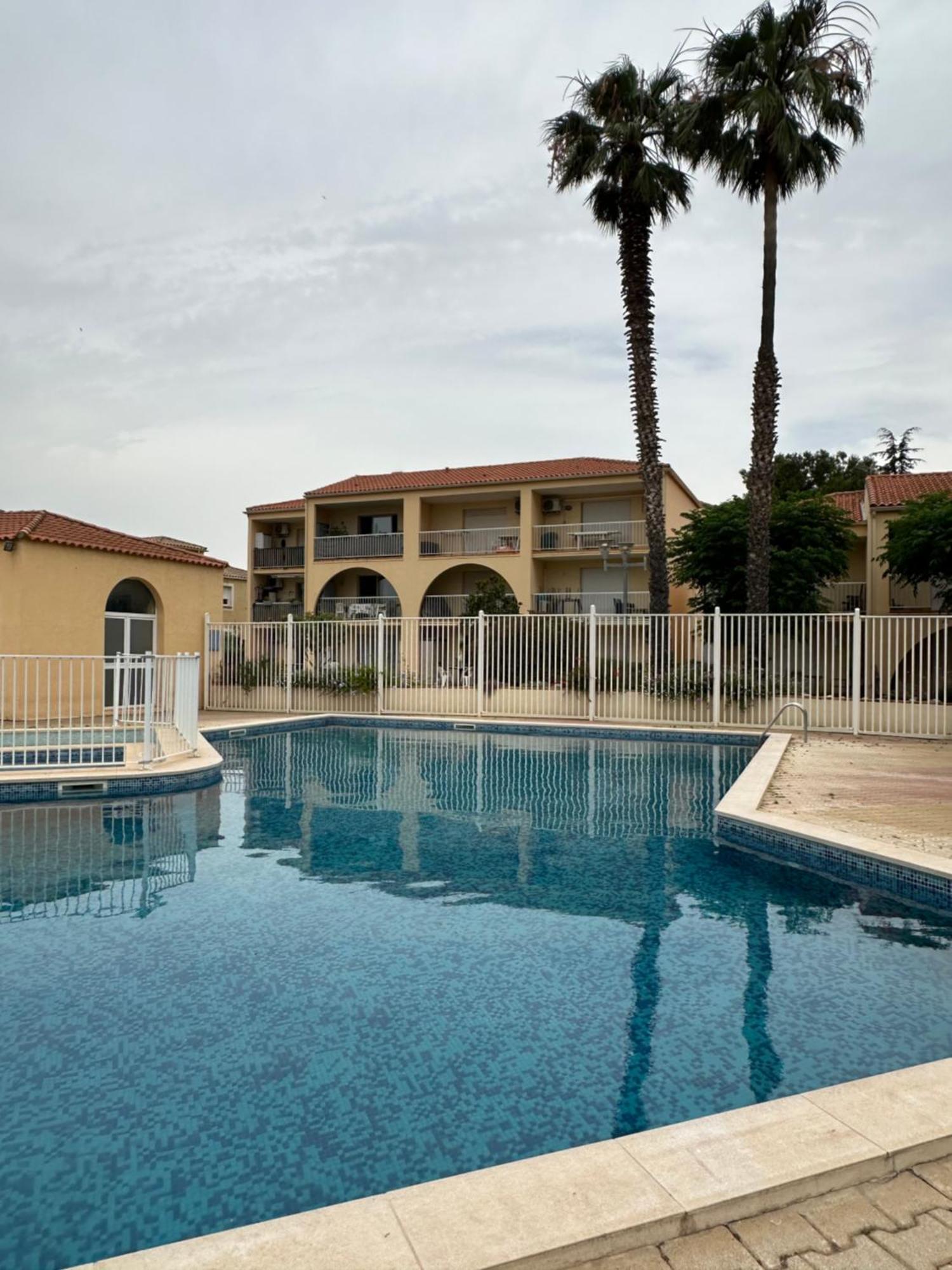 T2 Rdc A Canet En Roussillon Europa 4 Pers ,Piscine,Clim, Tennis, Parking Eksteriør bilde